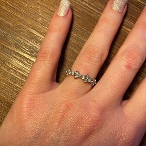 Fragrant Jewels Silver Crystal Ring